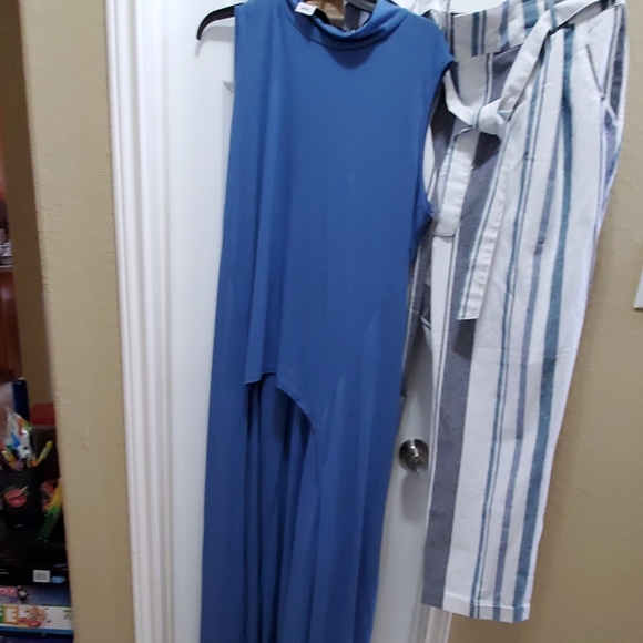 Clothes - Picture 2 of 2